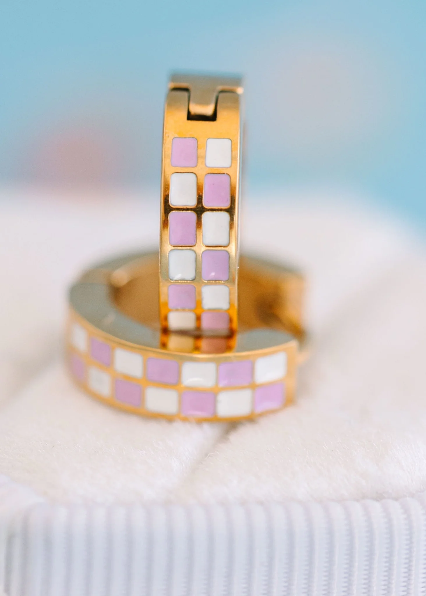 Lilac Checkered Huggies - Image 3